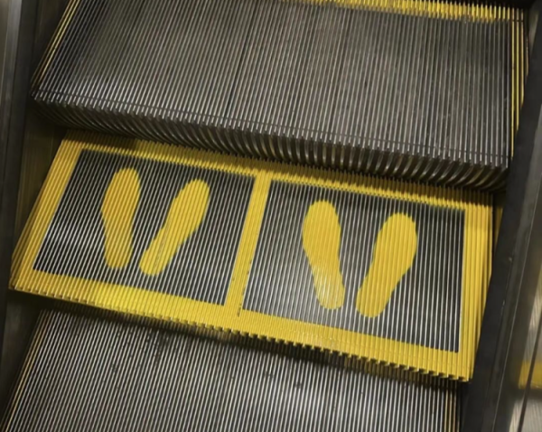 展鵬配资 扶梯取消“左行右立”，从小变化可以看到什么？